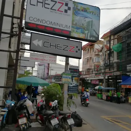 The Chezz By Patsamon Apartment