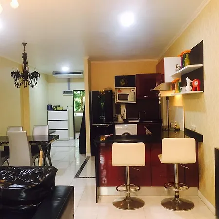 At Grand Condotel Apartment Pattaya