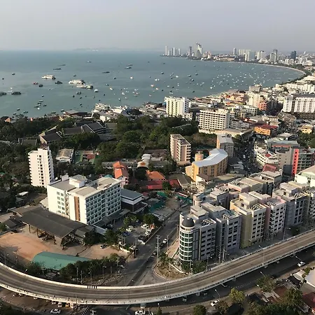 Unixx South - Thaitiger Apartment Pattaya
