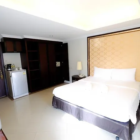 Lk Metropole โรงแรม