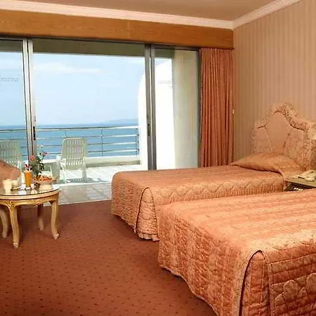 โรงแรม Adriatic Palace 5*