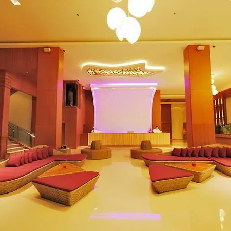 โรงแรม นริส อาร์ท โฮเทล 3*