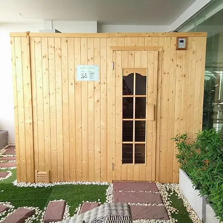 Apartment Peak Tower In Phatumnak *
