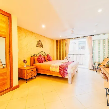 High Lords 3* Pattaya