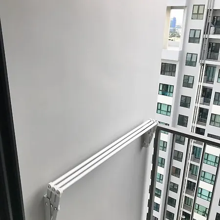 Apartment The Base Highfl Seaview Pattaya