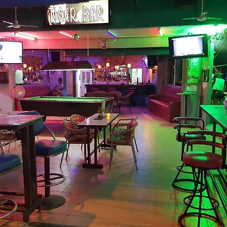บ้านพัก Tiger Bar & Pattaya
