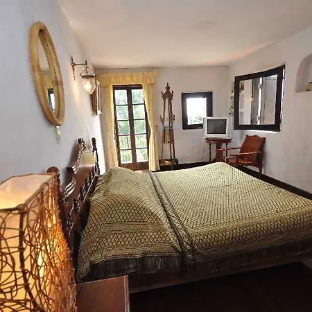 Momchailai Retreat รีสอร์ท 3*