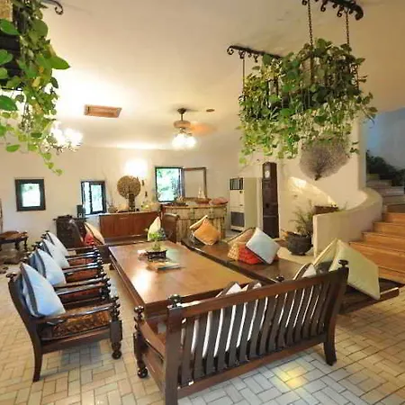 Momchailai Retreat