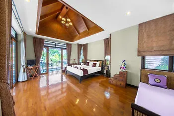 Green Pool Hotel Pattaya