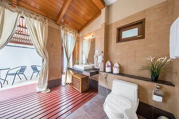 Hotel Green Pool 3*