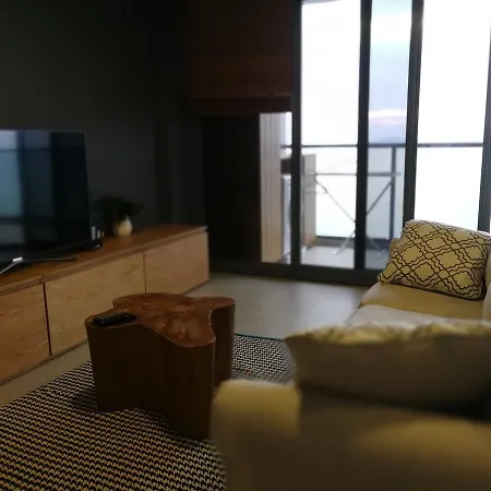 Zire Wongamat Apartment Pattaya