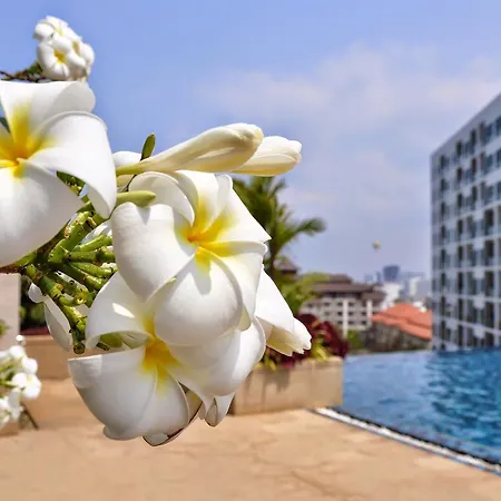 The Axis B201 * Pattaya