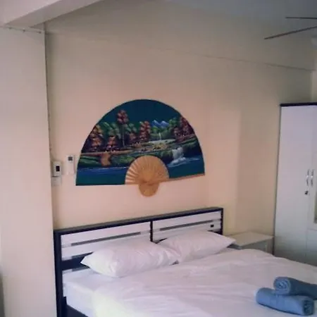Hotel Oyo 963 Sunshine Pattaya