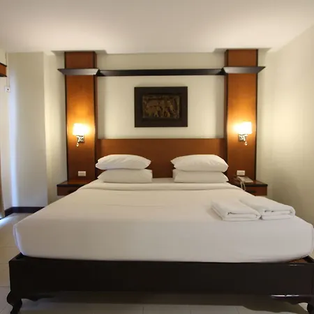 Piyada By Nexottel โรงแรม 3*