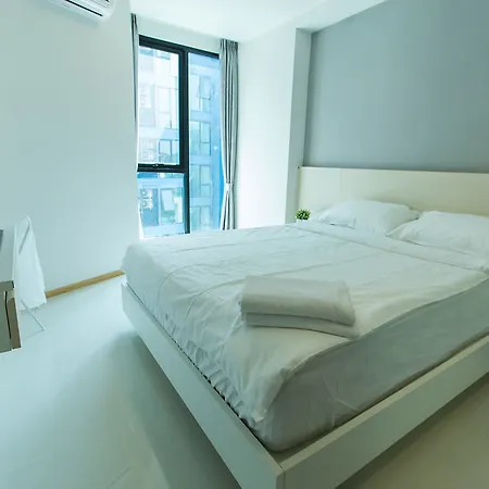 โรงแรม Acqua 2
