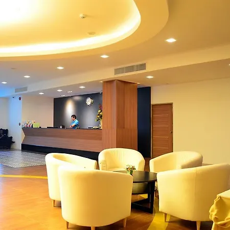 Tevan Jomtien Hotel 4*