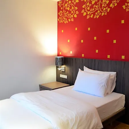 Hotel Tevan Jomtien 4*
