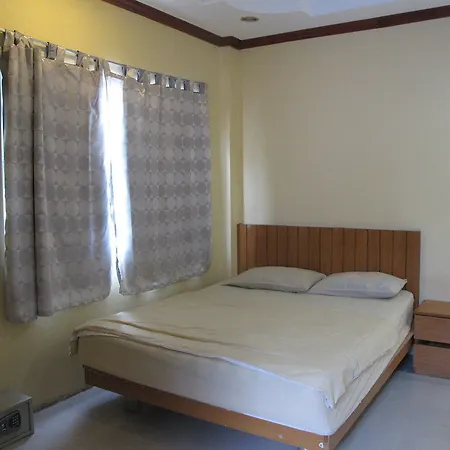 Aura House บ้านพัก