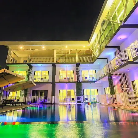 อนันตรา พัทยา 3* Pattaya