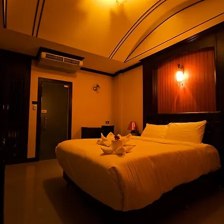 Ma Maison Hotel 3*