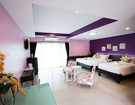Oyo 75367 Ud Pattaya 4*