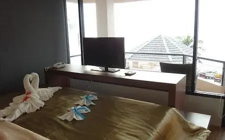 Golden Cliff House 3* Pattaya