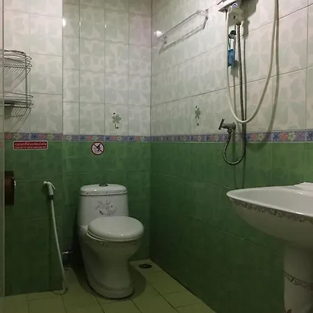 Puphaya Budget 122 Hotel 2*