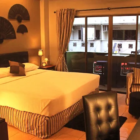 บ้านพัก The Golf Club 3*