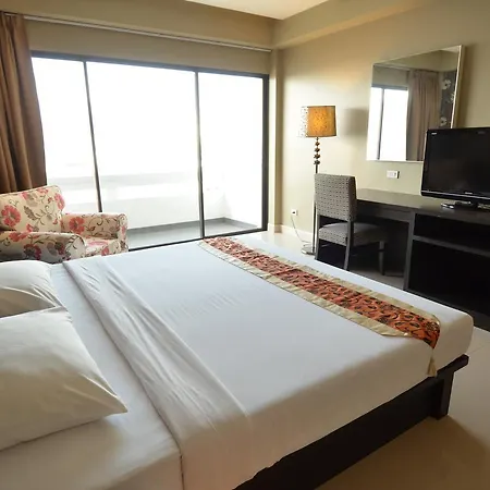 โรงแรม โรงแรมเวลคัม พลาซ่า 3*