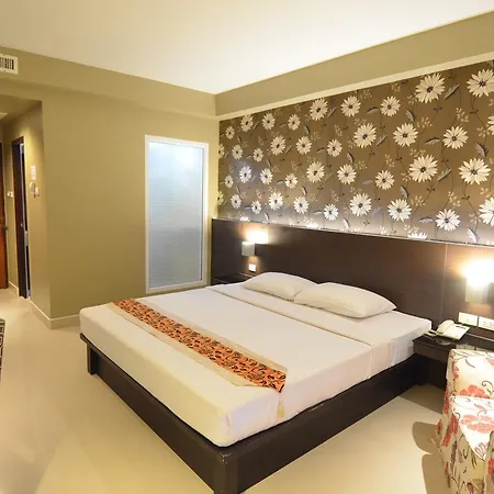 Welcome Plaza 3*