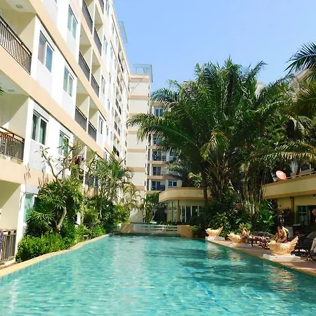 Park Lane Apartment Pattaya