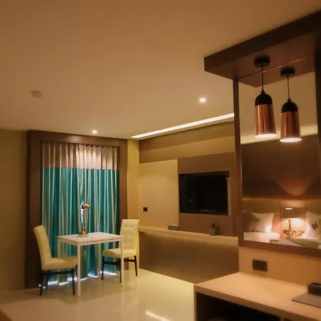 Hotel Republic