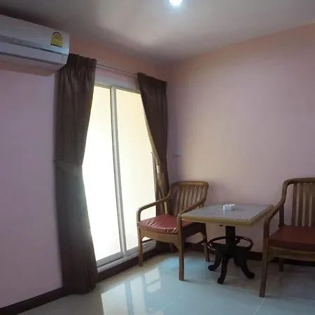 Oyo 523 Aa Pattaya Ville Hotel 2*