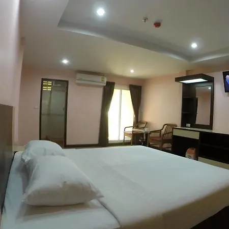 Oyo 523 Aa Pattaya Ville Hotel Pattaya