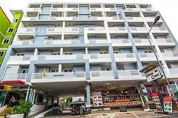 โรงแรม สุทัศน์คอร์ท 5 3*