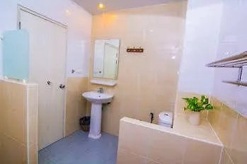โรงแรม สุทัศน์คอร์ท 5