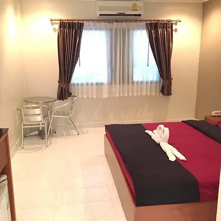 Collection O Southern Star Pattaya