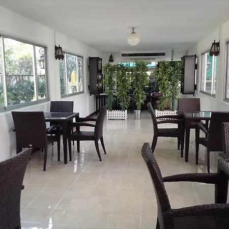 Jomtien Cozy 3*