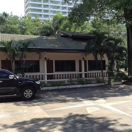 Hotel Jomtien Cozy Pattaya