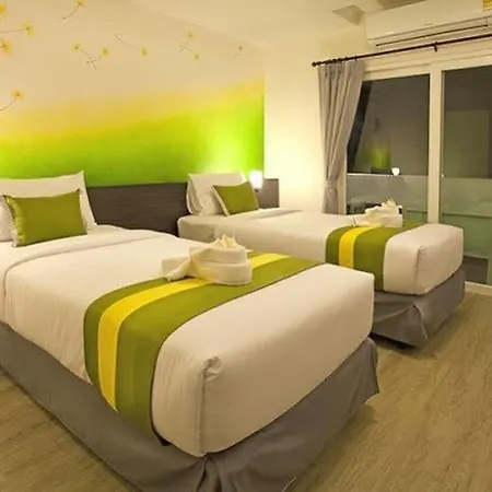 โรงแรม Hill Fresco
