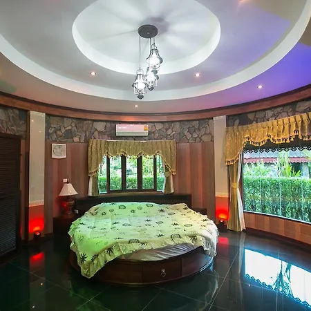 Resort Two Tiger & Pattaya