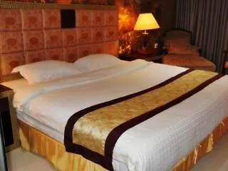 เดอะ พรีวี่ สวีทส์ โรงแรม Pattaya