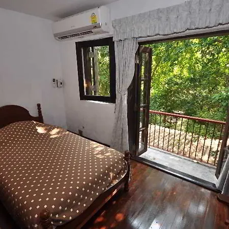 รีสอร์ท Momchailai Retreat 3*