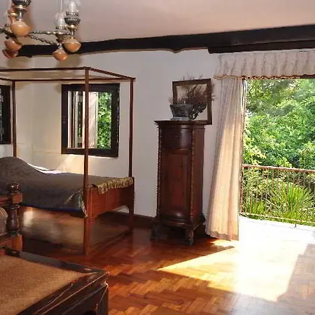 Momchailai Retreat รีสอร์ท 3*
