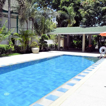 โรงแรม Green Beach