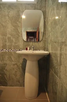 โรงแรม Arm Casa Pool 4*