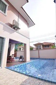 Arm Casa Pool
