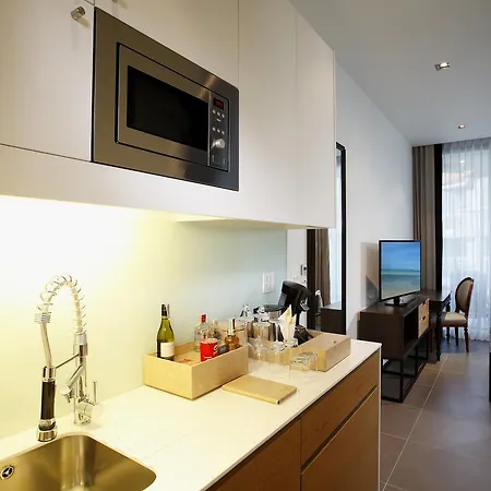 อพาร์ตโฮเทล Modus Suites & Serviced 5*