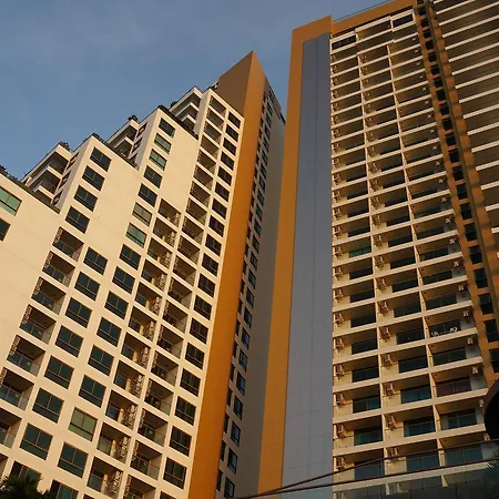 Apartment Stylish In Peak Towers *
