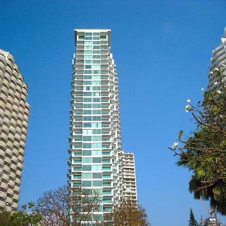 Wong Amat Tower * Pattaya